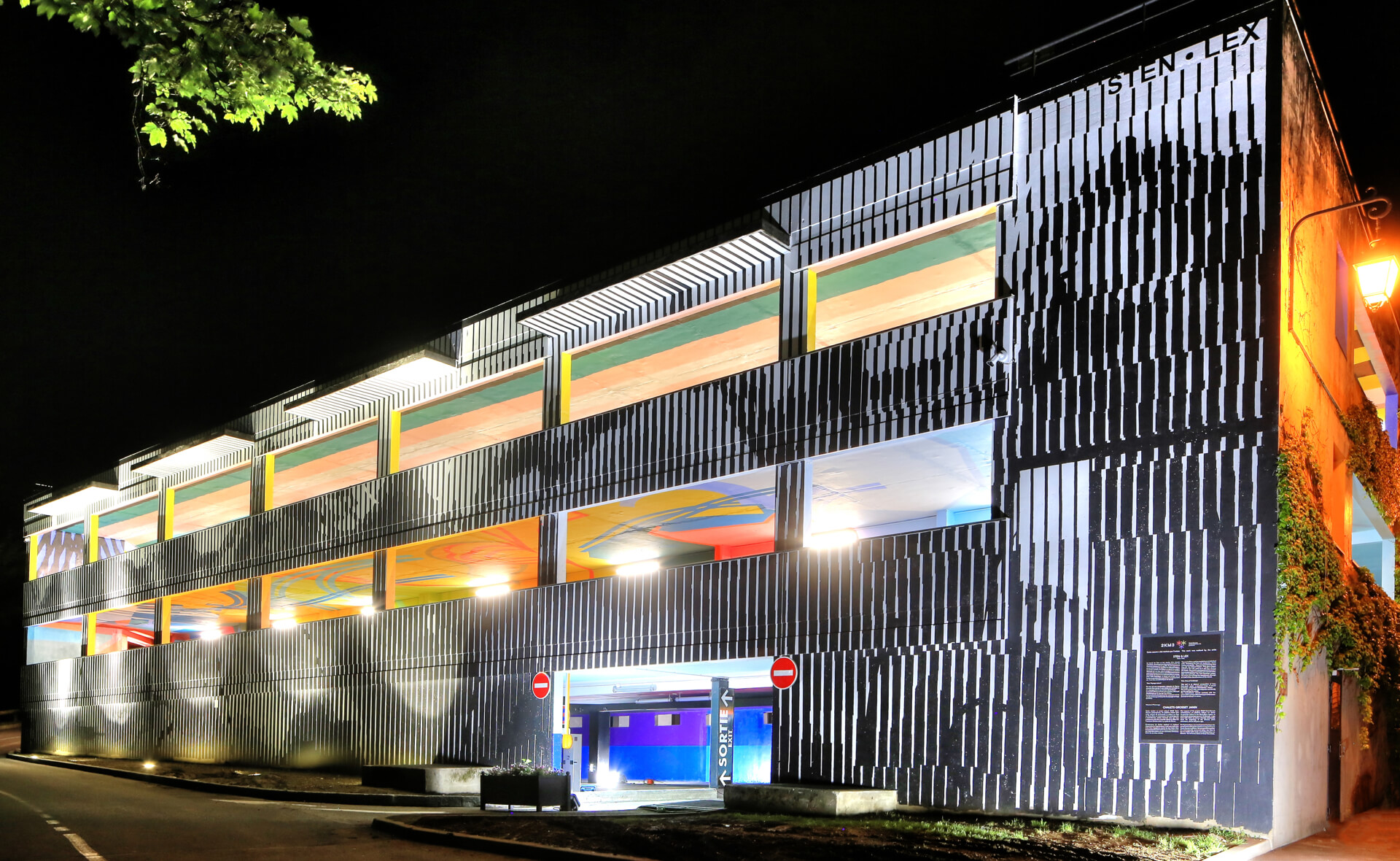 worlds-coolest-car-parks-1