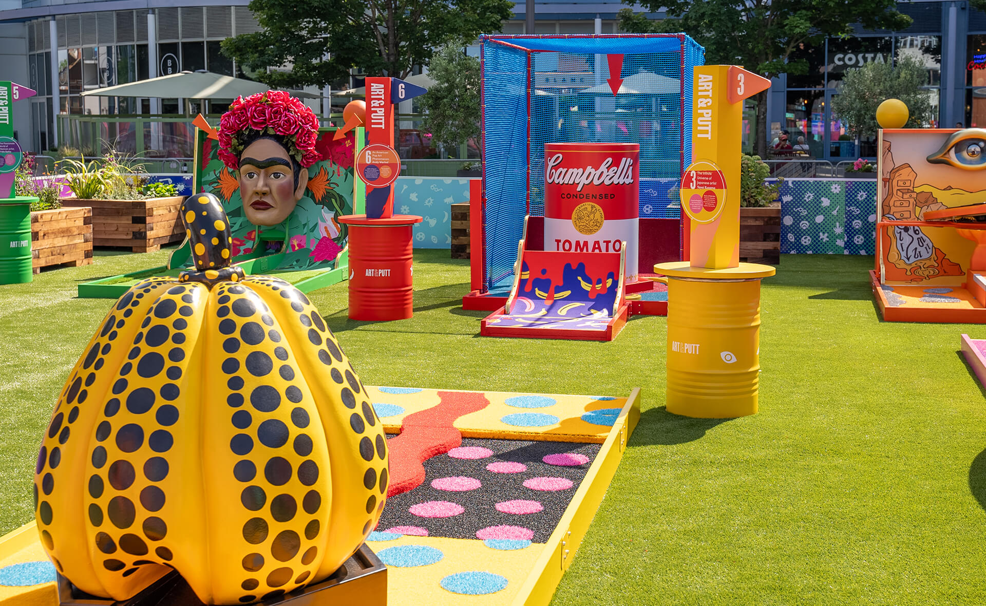 Gunwharf Quays Art & Putt Retail PR Event