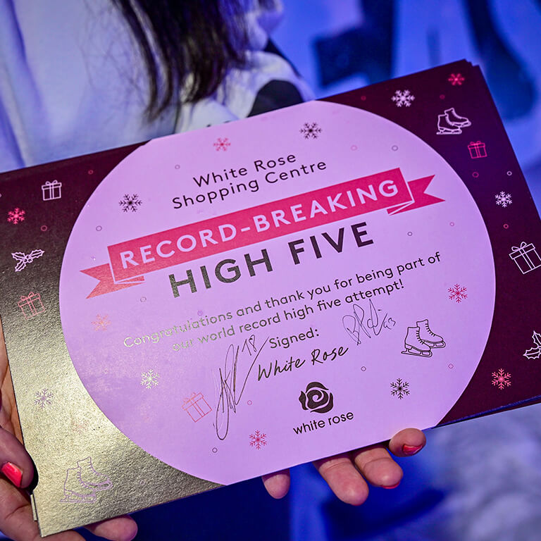 Record-breaking ice skate event for White Rose Shopping Centre
