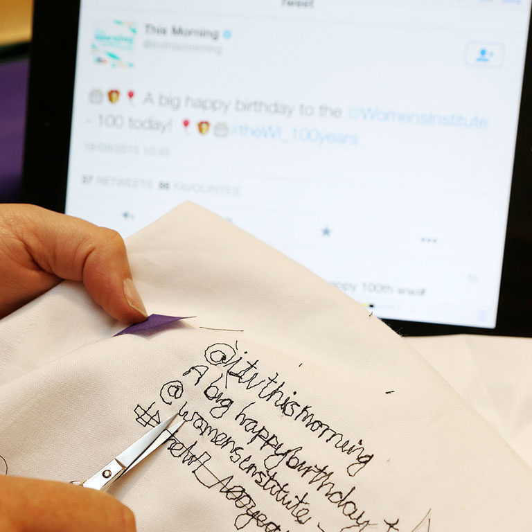 WI twitterstitch
