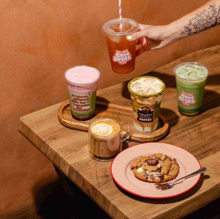 PR-launch-The-Savvy-Baker-cafe